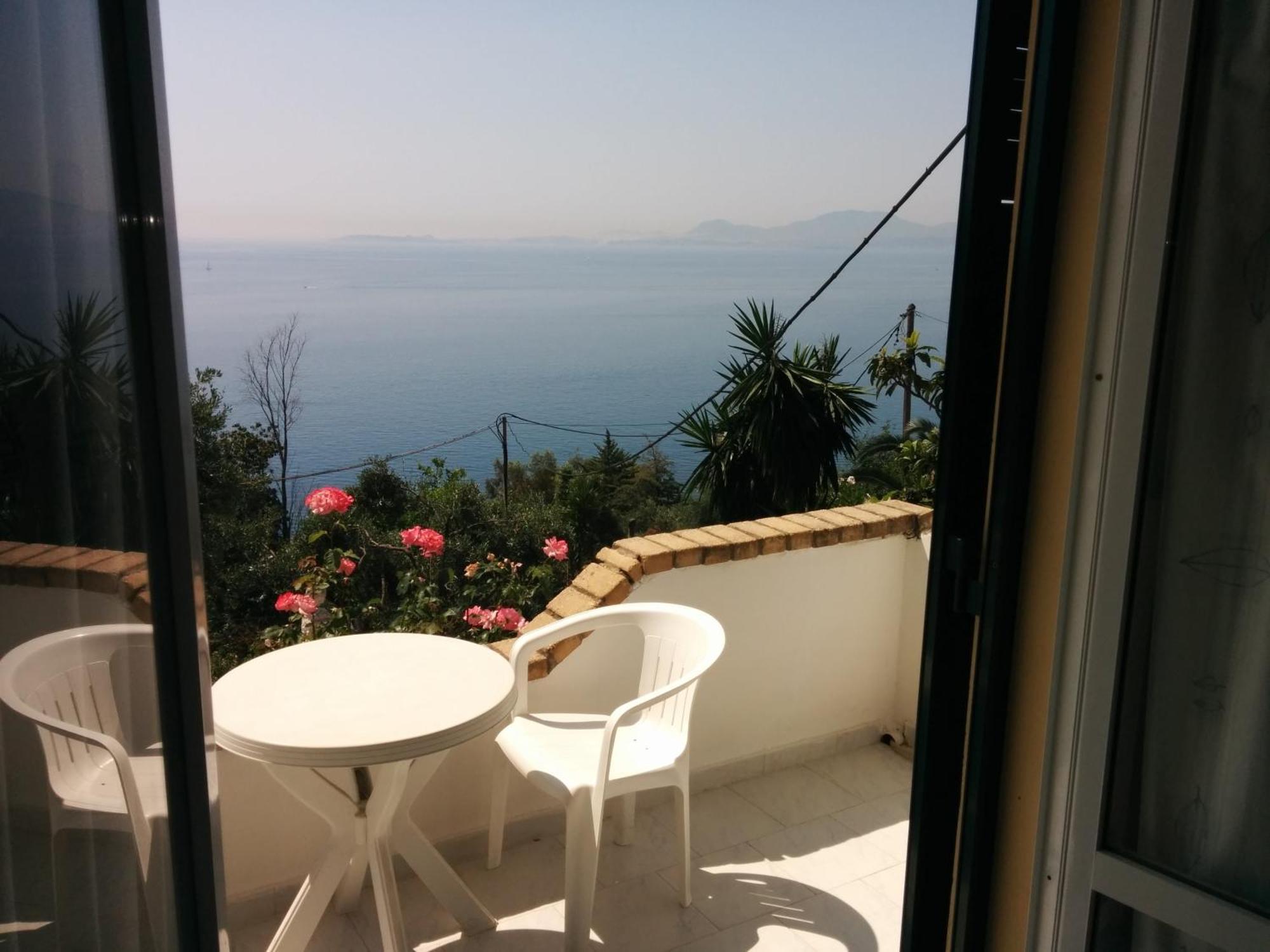 Ferienwohnung Nikos - Eleni Barbati Exterior foto