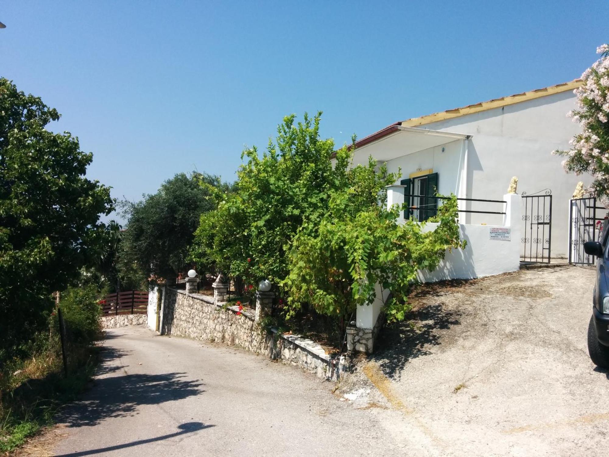 Ferienwohnung Nikos - Eleni Barbati Exterior foto